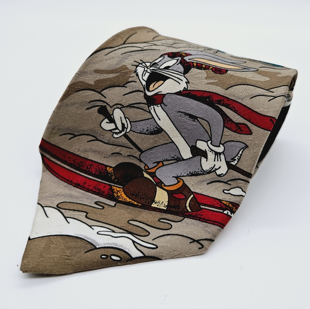 LOONEY TUNES | Bugs Bunny Daffy Duck Taz Tasmanian Devil skiing neck tie